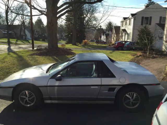 1985 pontiac fiero gt coupe 2-door 2.8l v6 84k original miles!