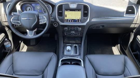 2022 Chrysler 300
