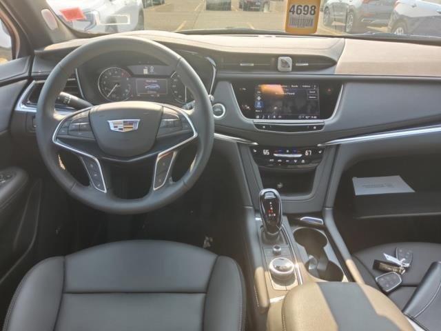 2024 cadillac xt5 premium luxury