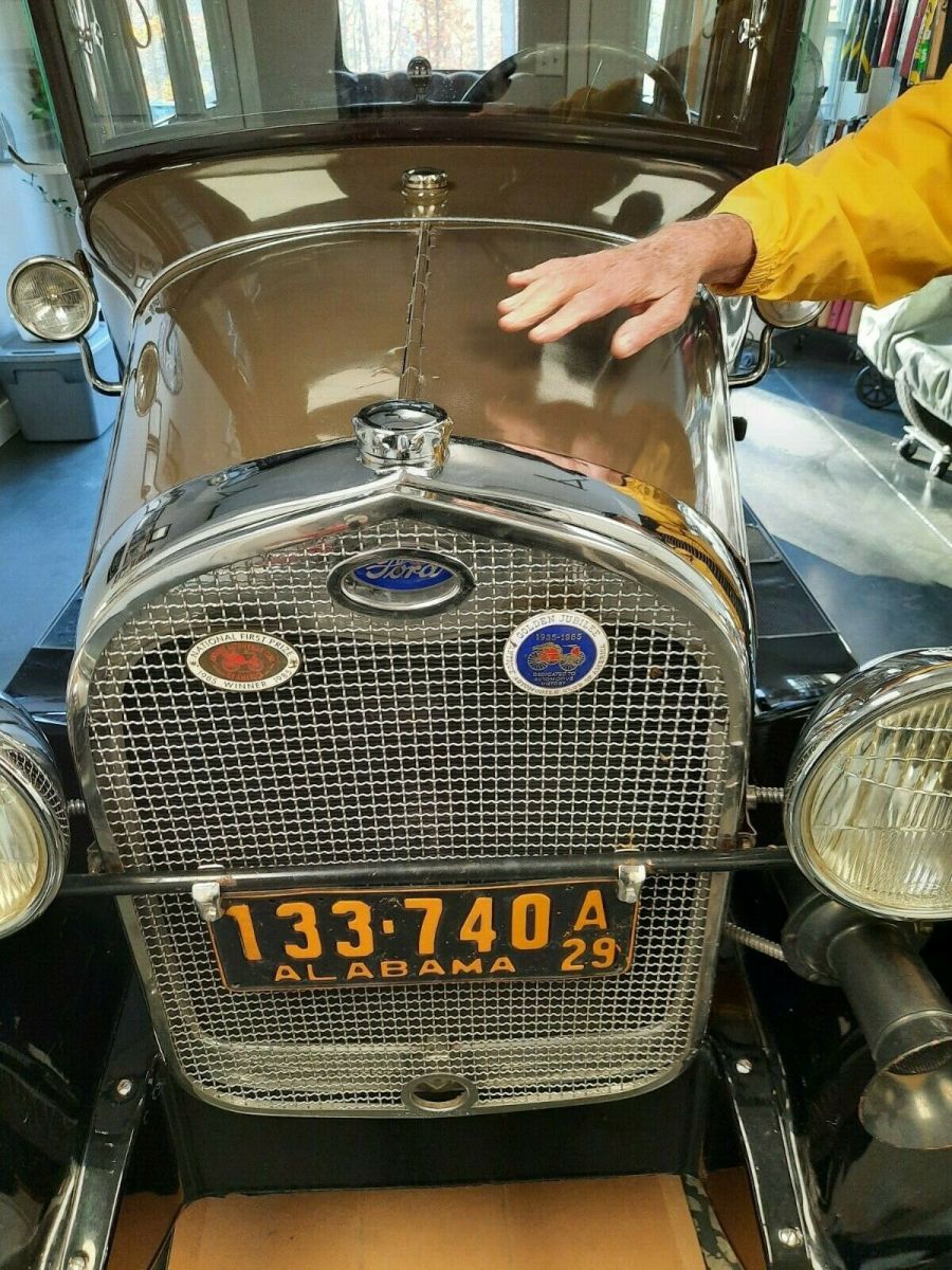 1929 town sedan (1985 aaca first place winner) inserted engine with 4 speed