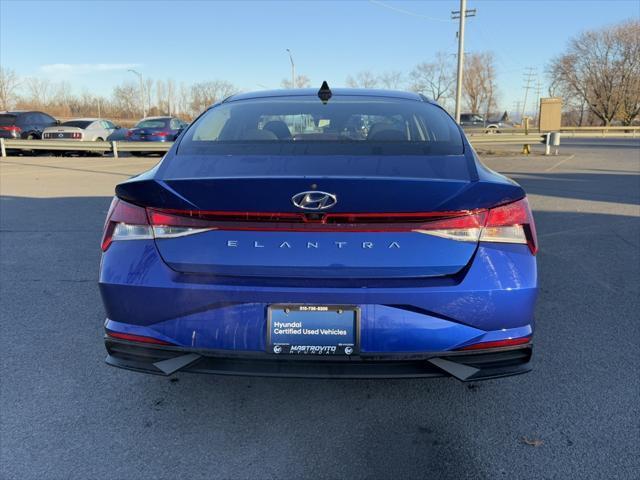 2022 hyundai elantra sel