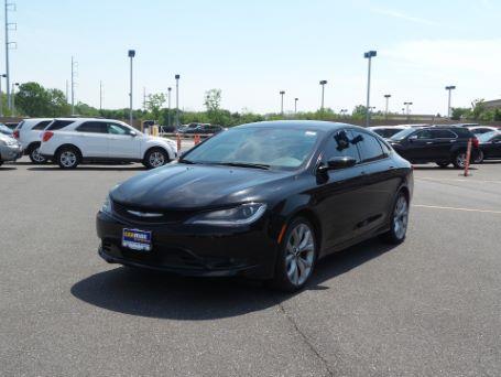 2015 chrysler 200 s awd s 4dr sedan for sale in newark, delaware