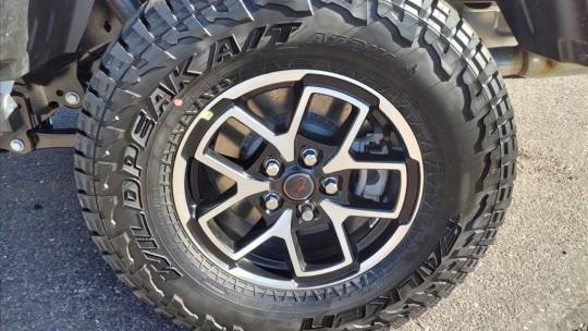 2024 Jeep Gladiator