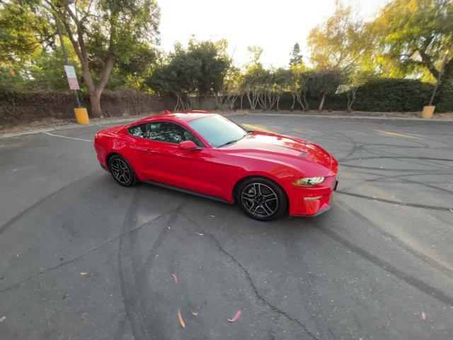 2022 ford mustang ecoboost premium