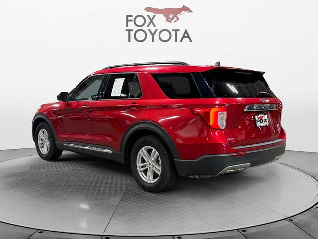 2021 ford explorer xlt