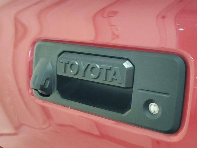 2023 toyota tacoma trd sport