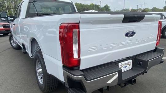 new 2024 ford super duty f-250 xl supercab 8' box 2wd