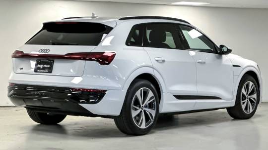 2024 Audi Q8 e-tron
