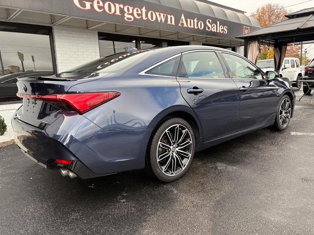 2019 toyota avalon