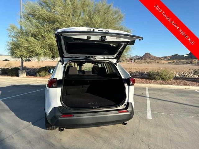 2019 toyota rav4 hybrid xle