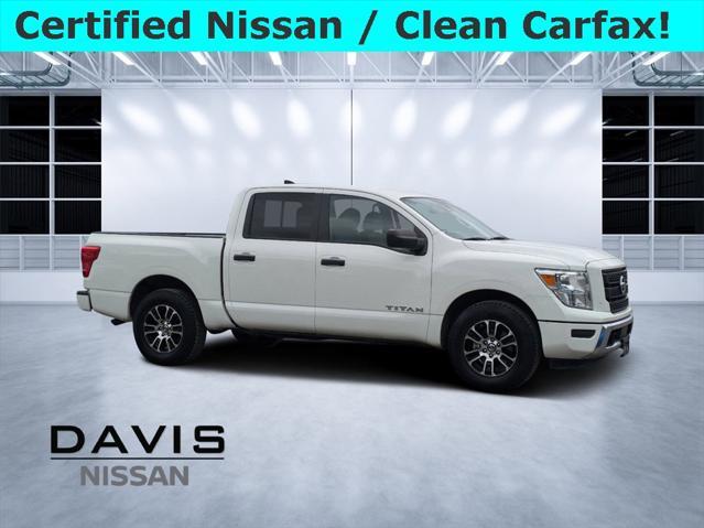 2022 nissan titan sv