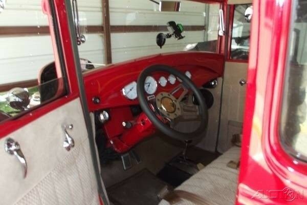 1930 ford model a, 350ci v8, automatic, 4643 miles on odometer, am/fm/cd player