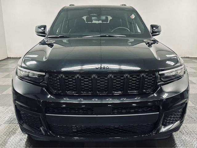 2022 jeep grand cherokee l laredo