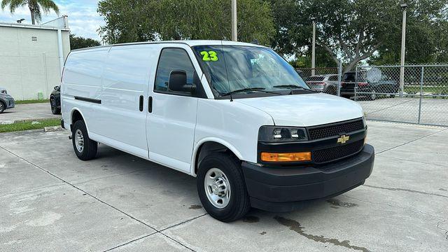 2023 chevrolet express 2500 work van