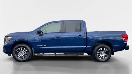 2024 nissan titan sv