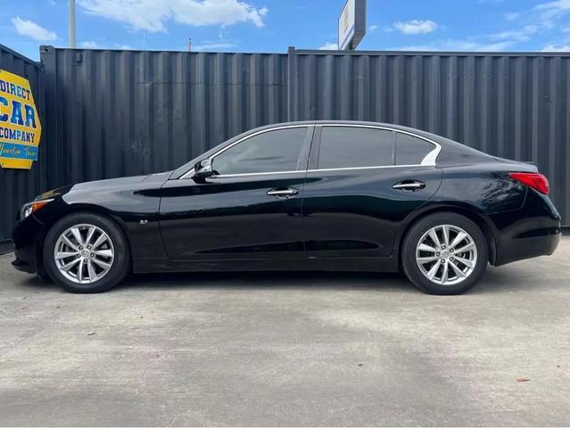 2015 infiniti q50 base