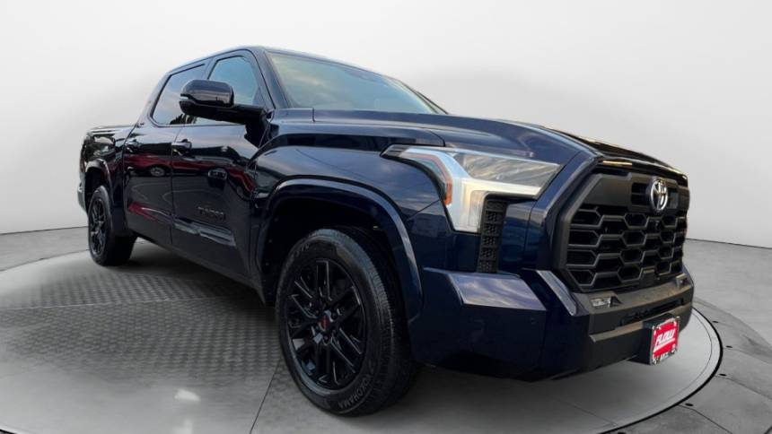 2023 toyota tundra sr5