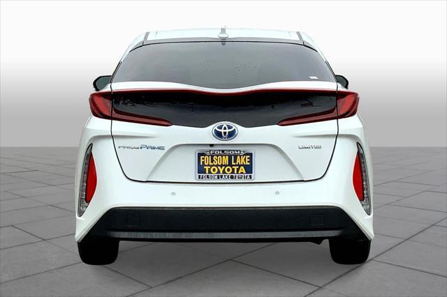 2021 toyota prius prime limited