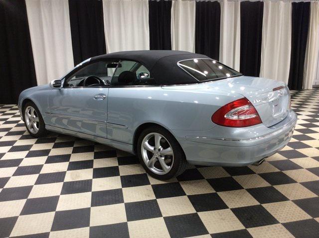 2005 mercedes-benz clk-class 320 cabriolet