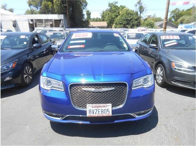 2019 chrysler 300 limited