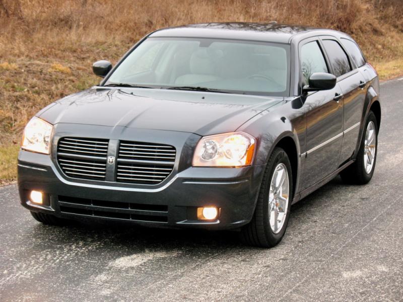 2005 Dodge Magnum