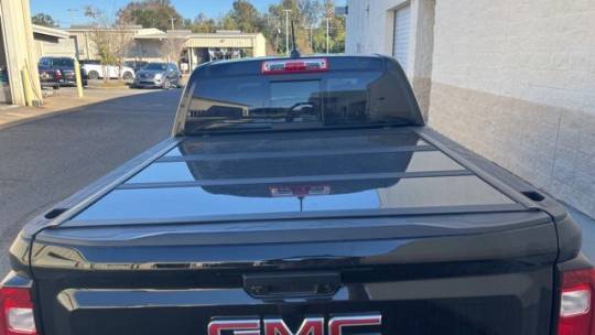 2024 GMC Canyon