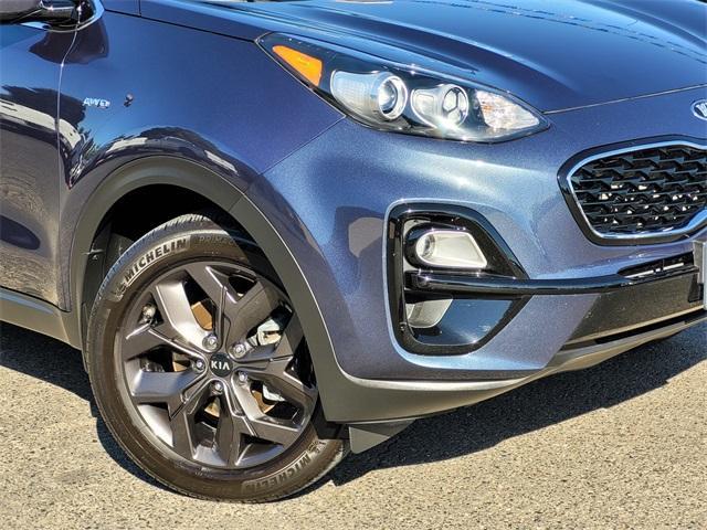 2022 kia sportage lx