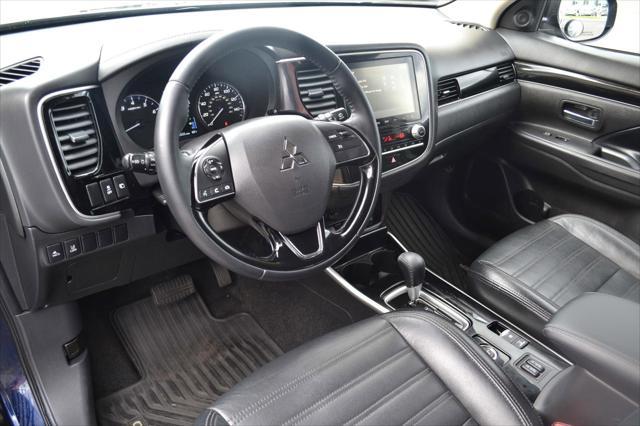 2020 mitsubishi outlander se