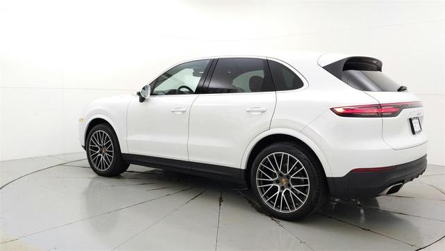 2022 porsche cayenne