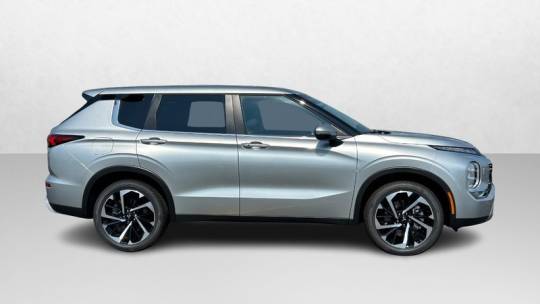 2024 Mitsubishi Outlander