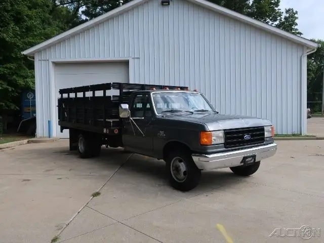 1987 ford f-350 7.5l v8 4-speed manual 2wd gray tommy gate 1 owner