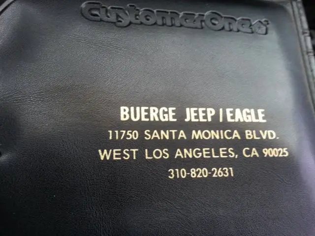 1990 jeep grand wagoneer, she needs paint but has a great chasis and runs good!