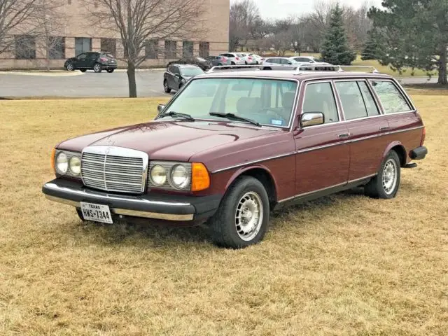 1981 mercedes benz 300td wagon 2 owner orient red 82k miles! 3rd row! blue chip!