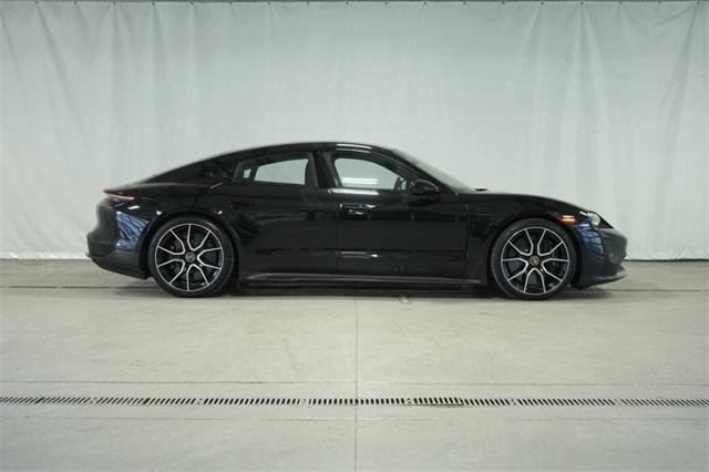 2024 porsche taycan turbo s
