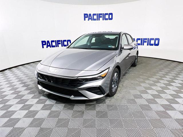 2024 hyundai elantra hev blue