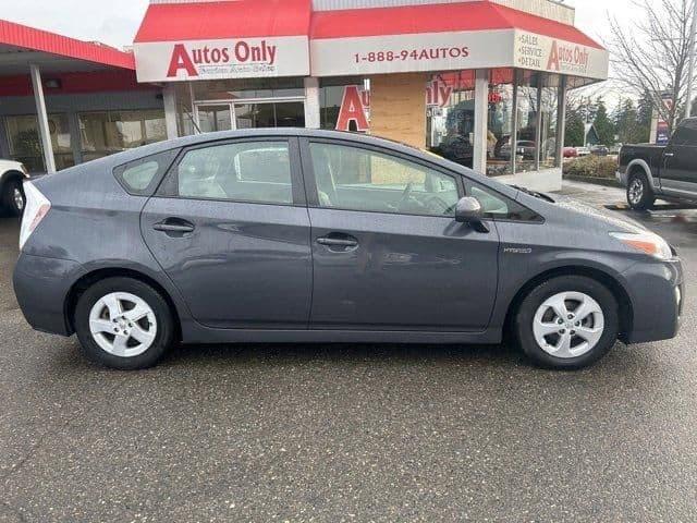 2011 toyota prius in seattle, washington