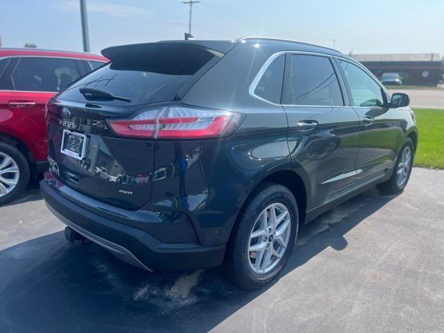 2021 ford edge sel