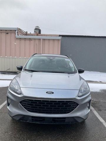 2022 ford escape sel