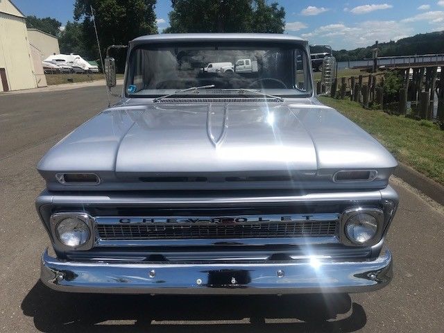 1965 chevrolet c-10 6ft step side, 350 engine, ac, cd ,bt complete resto in 04