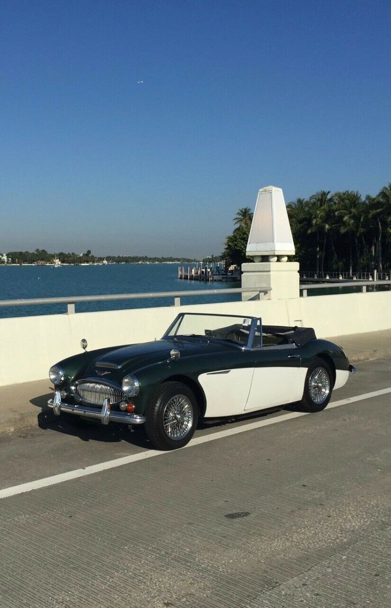 1966 austin healey 3000 bj8 (most desirable interior, rollup windows and roof)