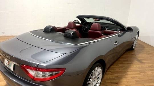 2015 maserati granturismo base