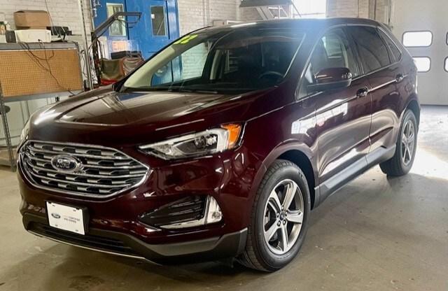 2022 ford edge sel