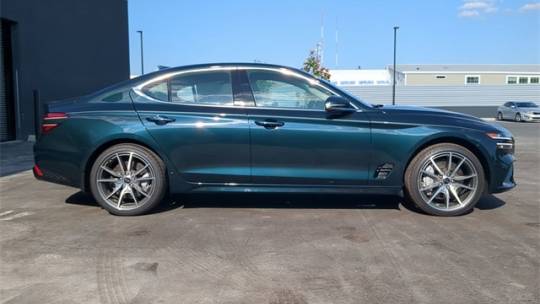 2025 Genesis G70
