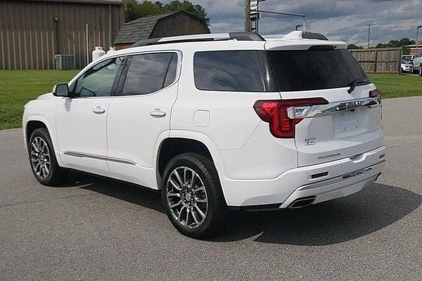 2023 gmc acadia in chicago, illinois
