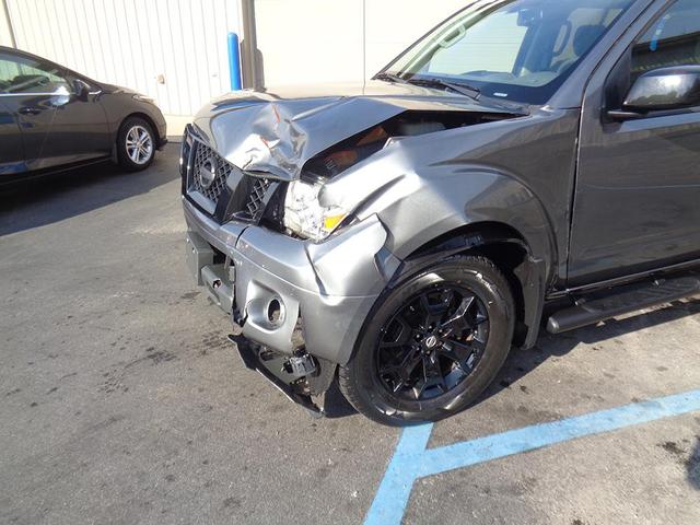 2020 nissan frontier sv