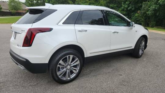 2024 Cadillac XT5 premium luxury
