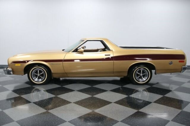 classic vintage chrome trim white wall tires brown tan fomoco