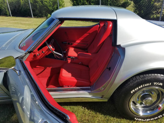 1971 corvette ls5/454 - ncrs second flight - nevada silver/red - body off resto