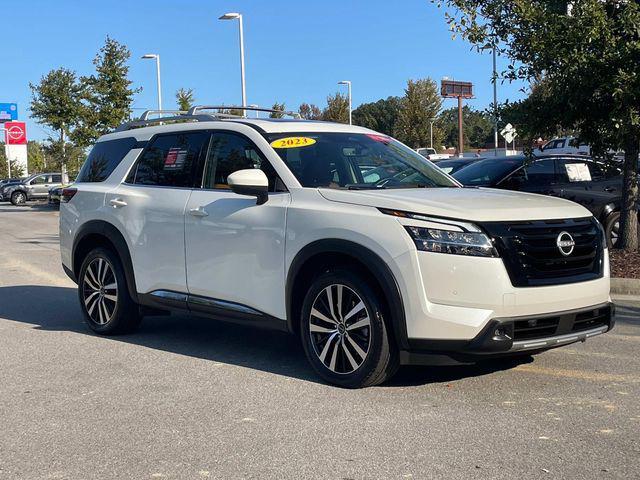 2023 nissan pathfinder platinum fwd