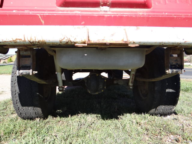 1972 jeep commando jeepster base 5.0 304 amc spring-overed solid new top & seats